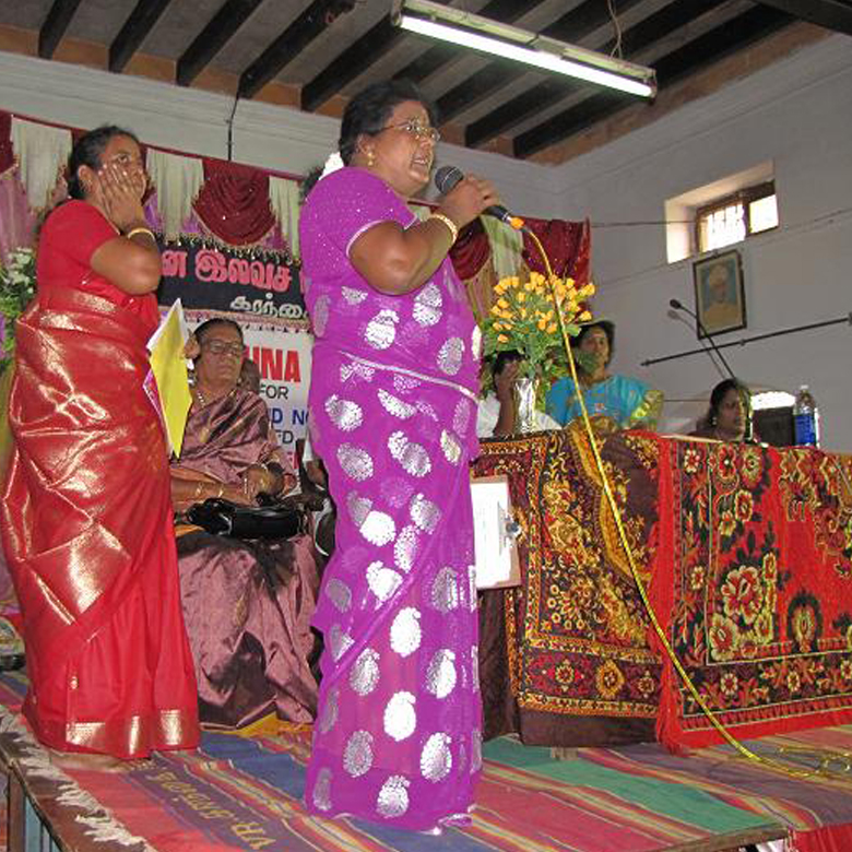 karunaclub-year2010-11-01