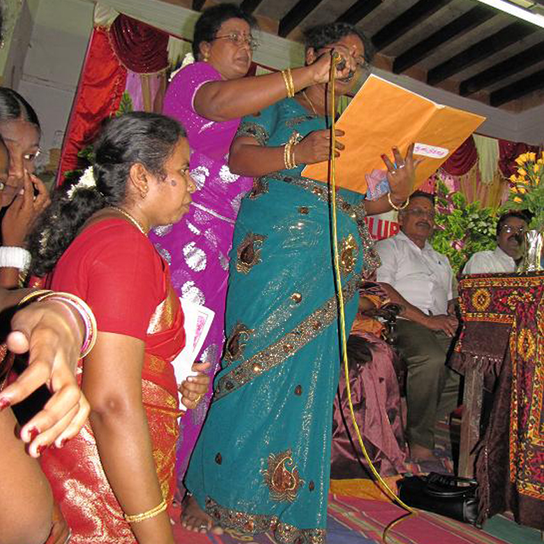 karunaclub-year2010-11-03