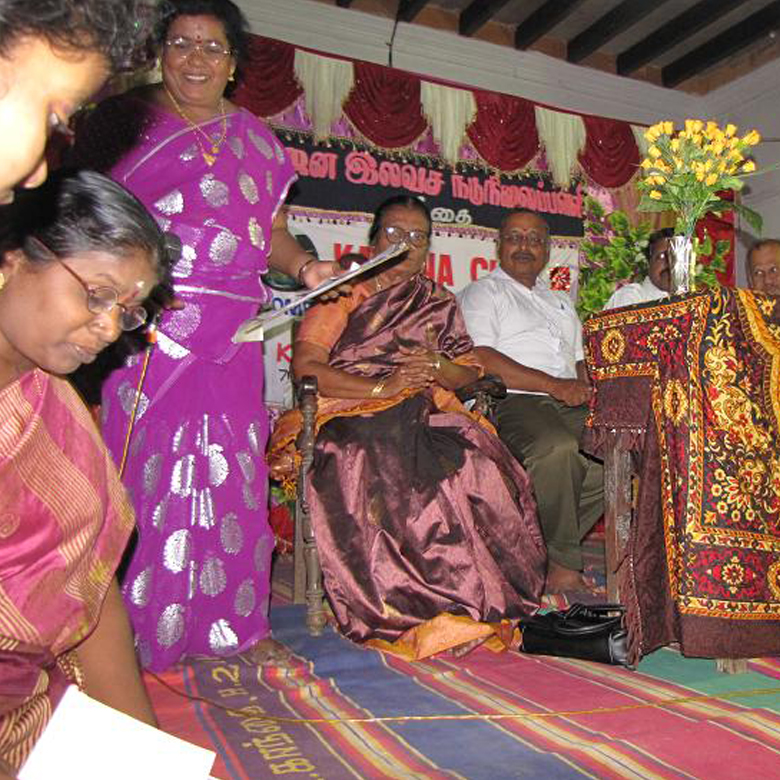 karunaclub-year2010-11-04