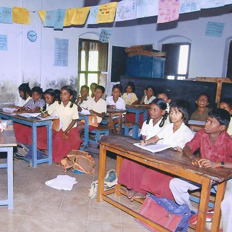 school-class-rooms-03