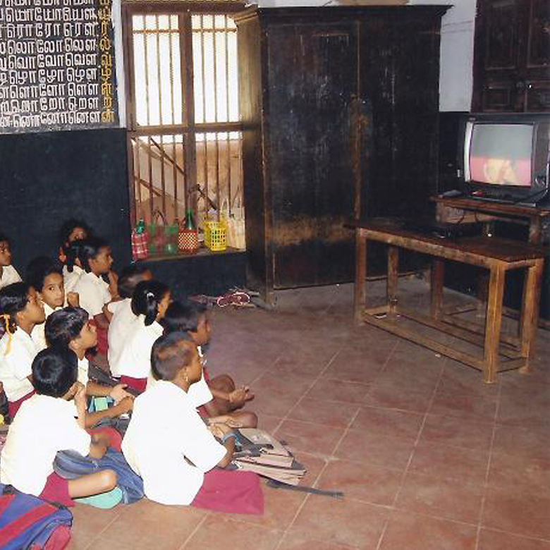 school-class-rooms-05